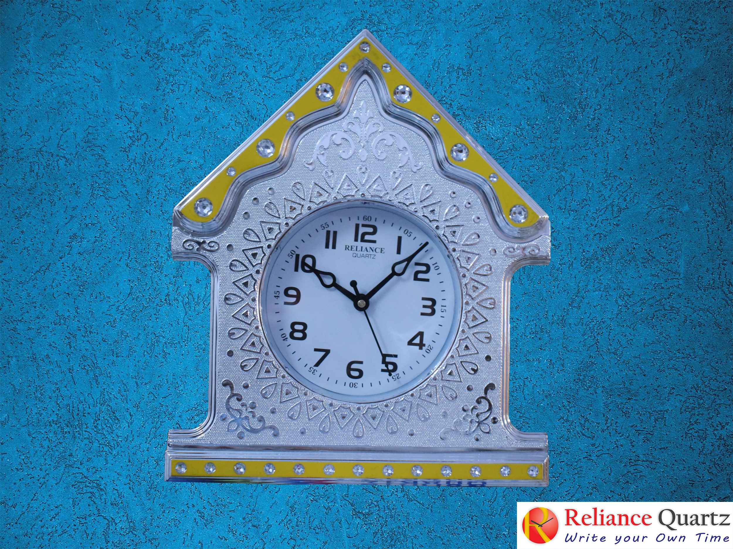 Reliance Quartz Home Styled Wall Clock